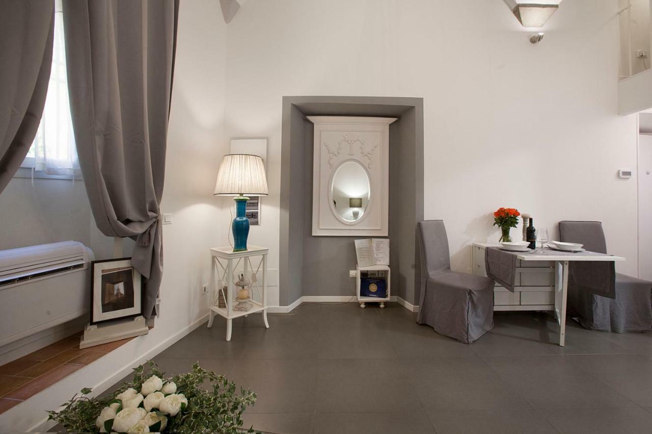 La Casa Bianca Lägenhet Florens Exteriör bild