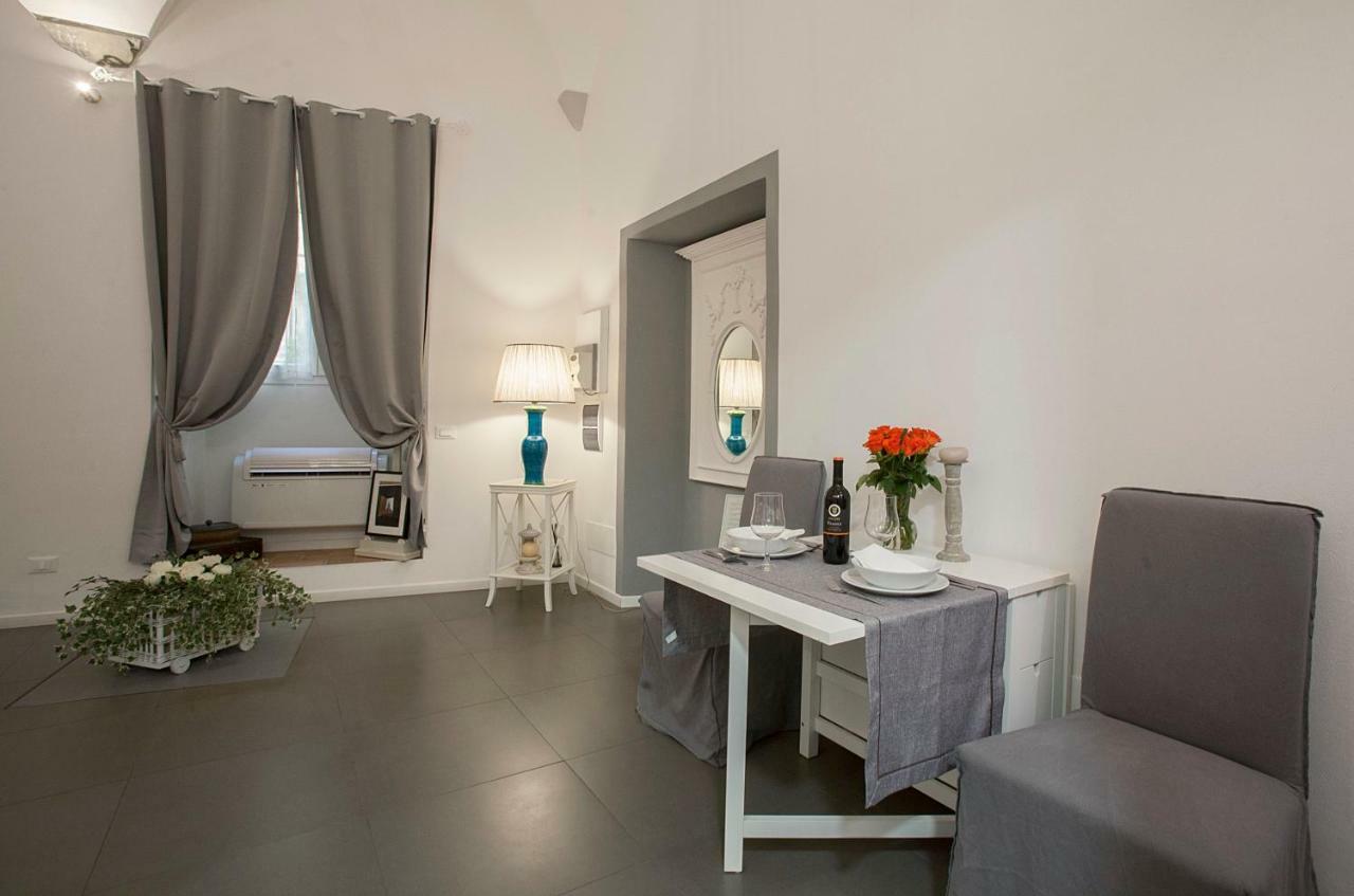 La Casa Bianca Lägenhet Florens Exteriör bild